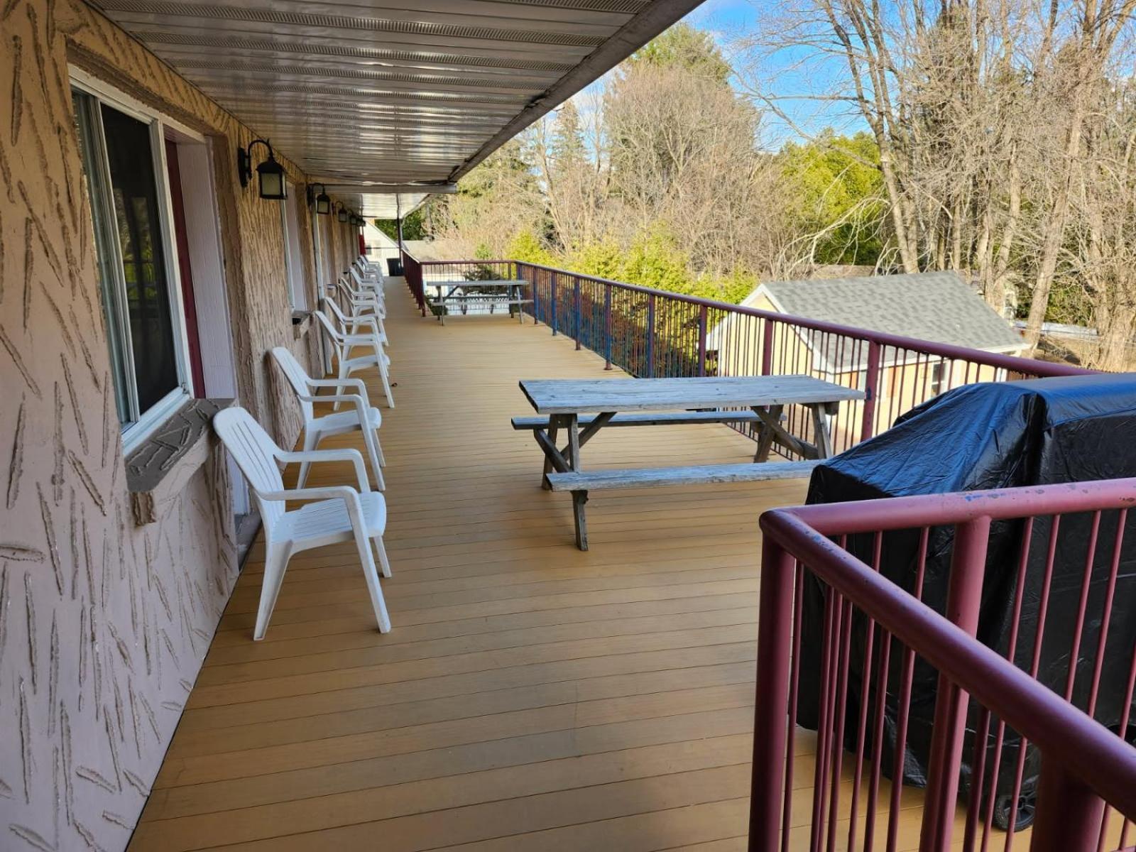 Motel des Pentes et Suites Saint-Sauveur-des-Monts Extérieur photo